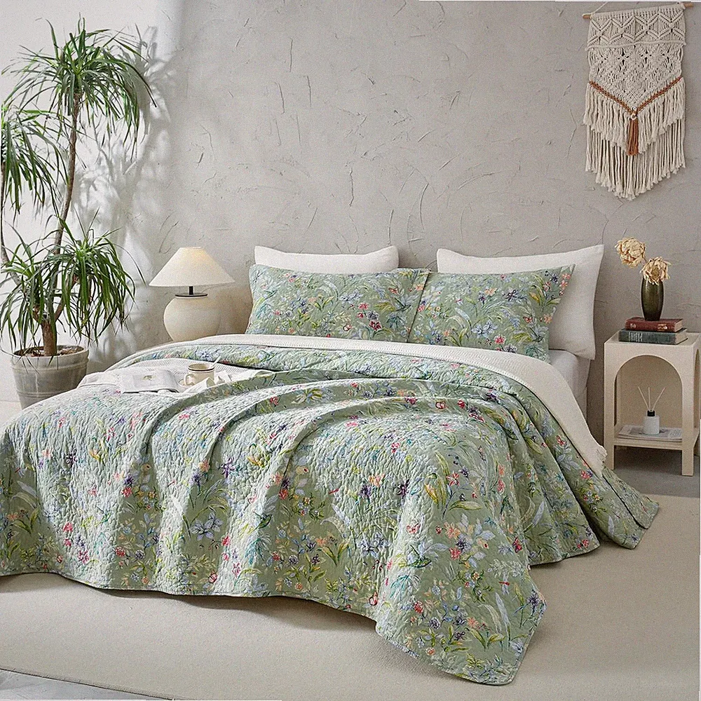 King Size 100% Cotton Floral Quilt Set - Soft Lightweight Bedding for All Season